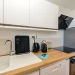 Standing, 4 Ch Dont 2 Sdb Prive, Clim, Fibre * גרנובל