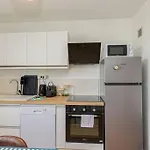 Apartment Standing, 4 Ch Dont 2 Sdb Prive, Clim, Fibre *