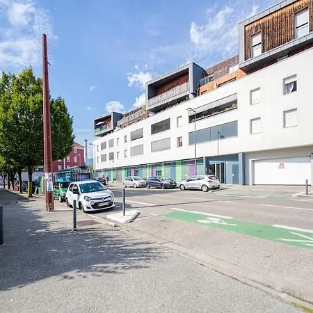 Apartament Standing, 4 Ch Dont 2 Sdb Prive, Clim, Fibre Grenoble