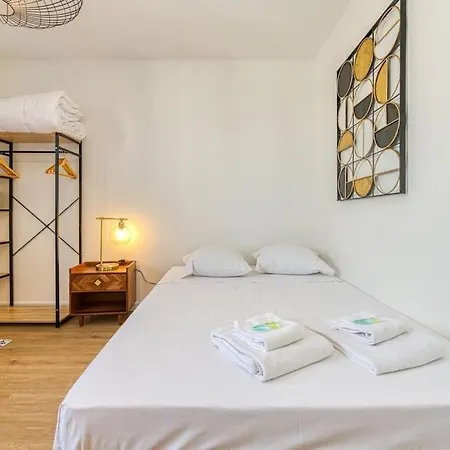 Standing, 4 Ch Dont 2 Sdb Prive, Clim, Fibre Appartement *
