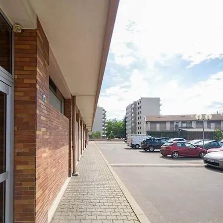 Apartment Standing, 4 Ch Dont 2 Sdb Prive, Clim, Fibre