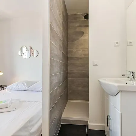 Standing, 4 Ch Dont 2 Sdb Prive, Clim, Fibre Apartament