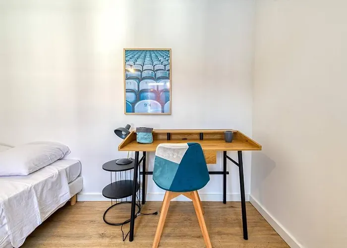 Standing, 4 Ch Dont 2 Sdb Prive, Clim, Fibre Apartment