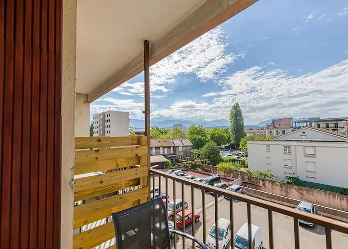 Apartment Standing, 4 Ch Dont 2 Sdb Prive, Clim, Fibre *