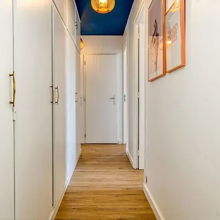 Lägenhet Standing, 4 Ch Dont 2 Sdb Prive, Clim, Fibre *